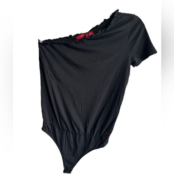 NWT- n:PHILANTHROPY One Shoulder Short Sleeve Black Bodysuit - Size S - Picture 3 of 6